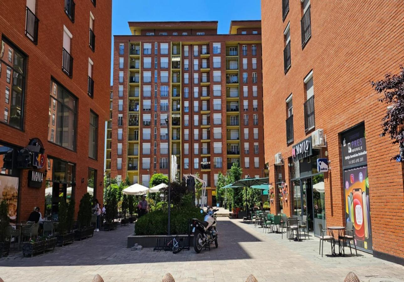 Superb 1 Bedroom In The Best Zone Of The City. 페리자이 외부 사진