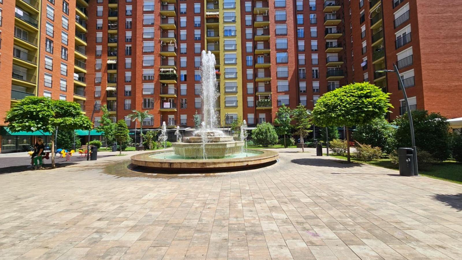 Superb 1 Bedroom In The Best Zone Of The City. 페리자이 외부 사진