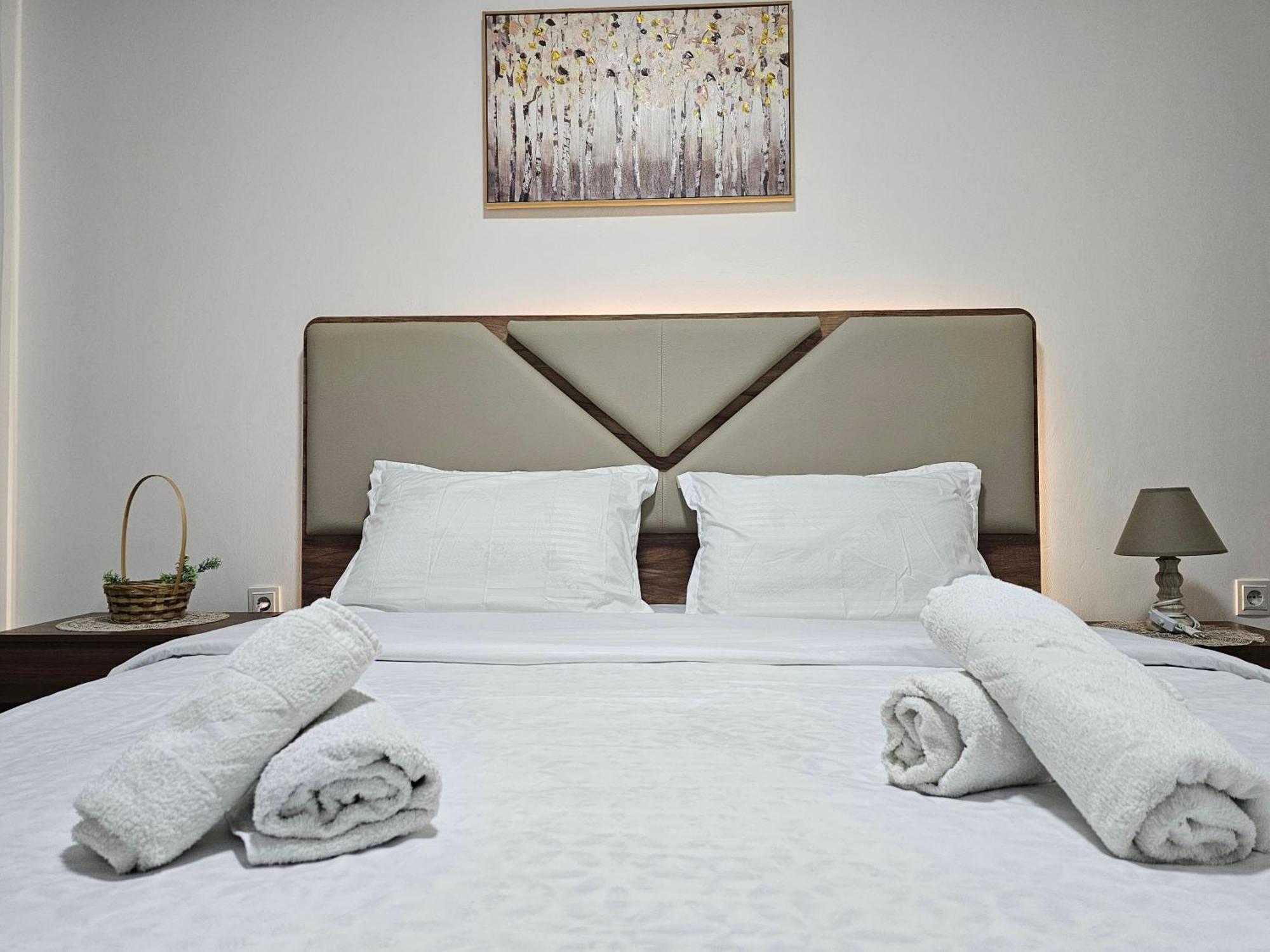 Superb 1 Bedroom In The Best Zone Of The City. 페리자이 외부 사진